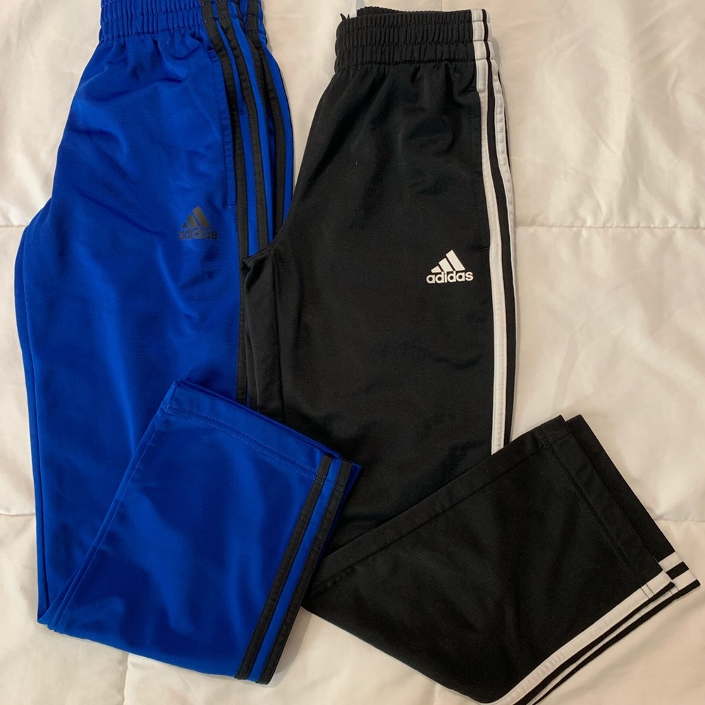 Boys Adidas sweatpants (2 pairs)